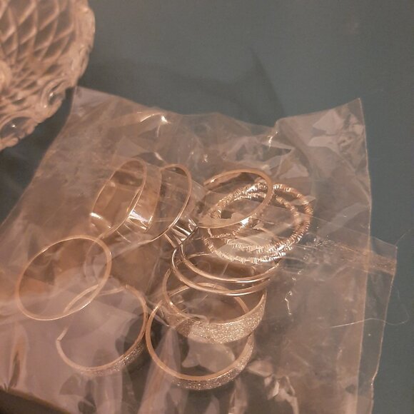 SILVER & ROUGH-CUT GEMSTONES RINGS & HOLDERS & EARRINGS - Picture 5 of 10